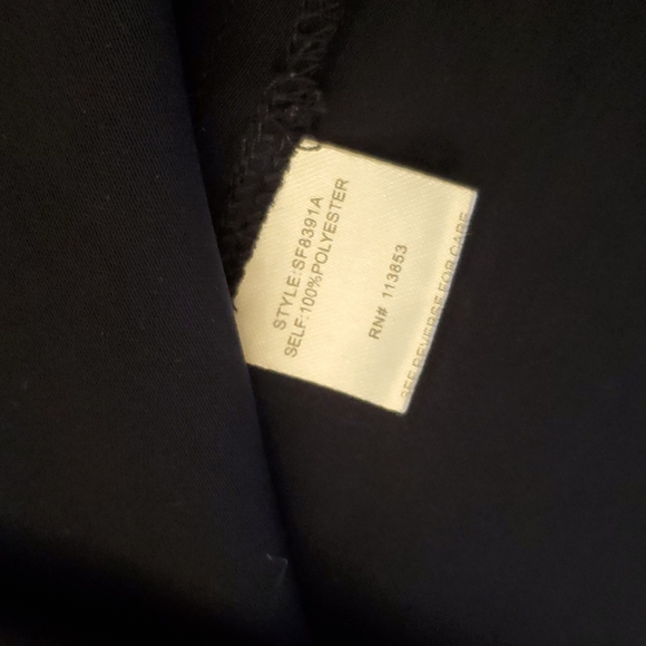 41 Hawthorn Dawney scallop trim navy blouse, size medium - Picture 3 of 4